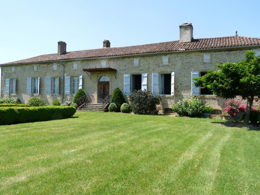 Le Pouy Bed and Breakfast Termes-d'Armagnac Exterior foto